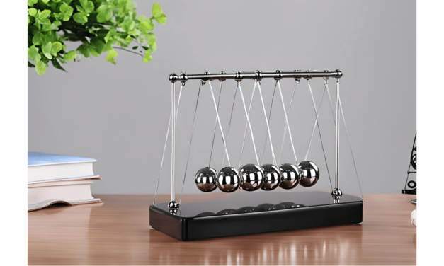 Newton’s Cradle​ Best physics gadget And Fascinating Pendulum