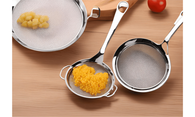 Multifunctional Stainless Steel Colander Sieve with Tongs